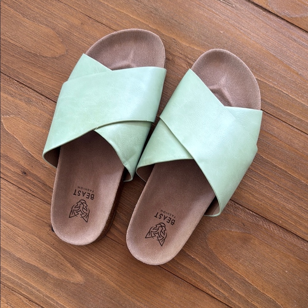 NWT! BEAST Fashion Mint Green Slide Sandals
